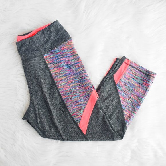 Betsy Johnson Performance Workout Capri Ankle Leggings Size Large - Picture 5 of 5